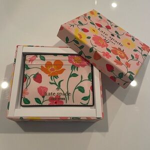 Kate Spade Boxed Madison Strawberry Garden Small Slim Card Holder